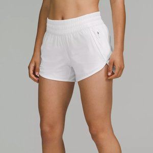 Lululemon Tracker Low-Rise Lined Short White Size 6